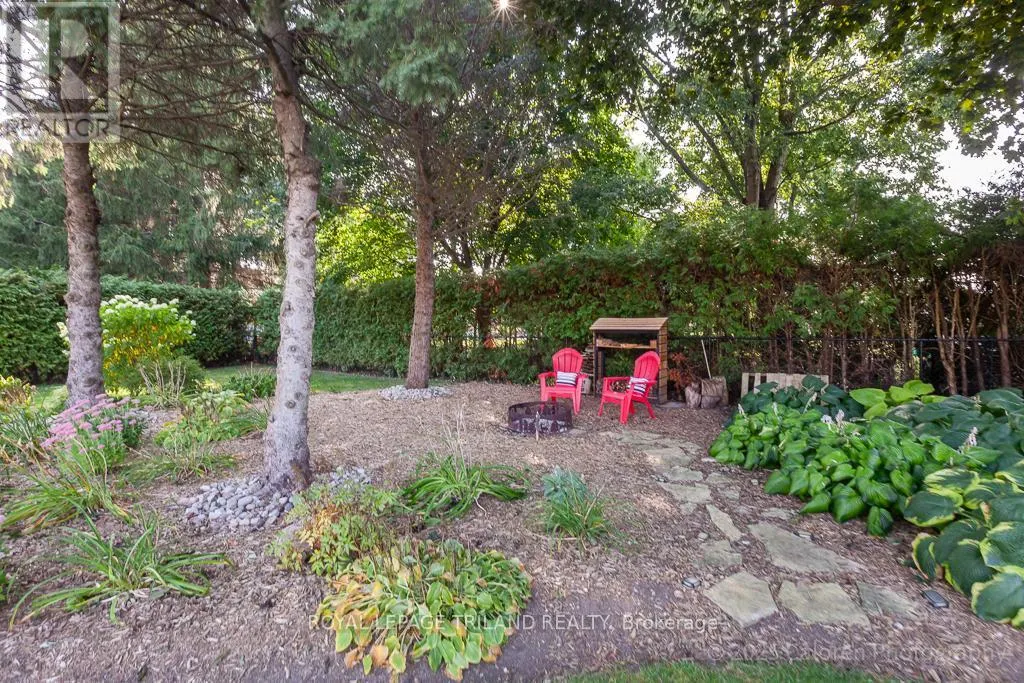 25 MONTEITH AVENUE