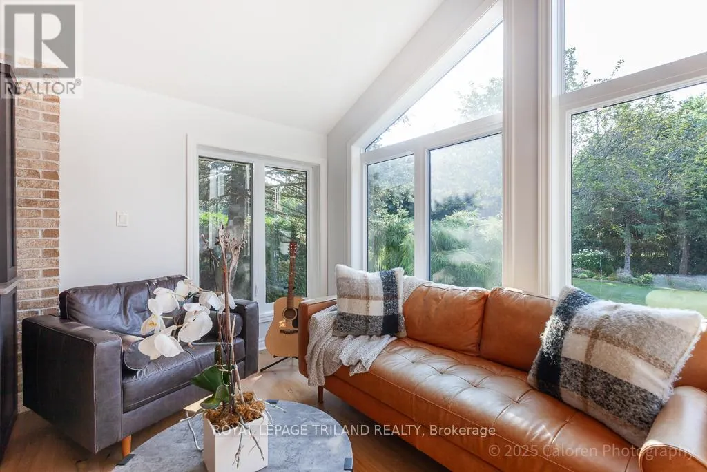 25 MONTEITH AVENUE
