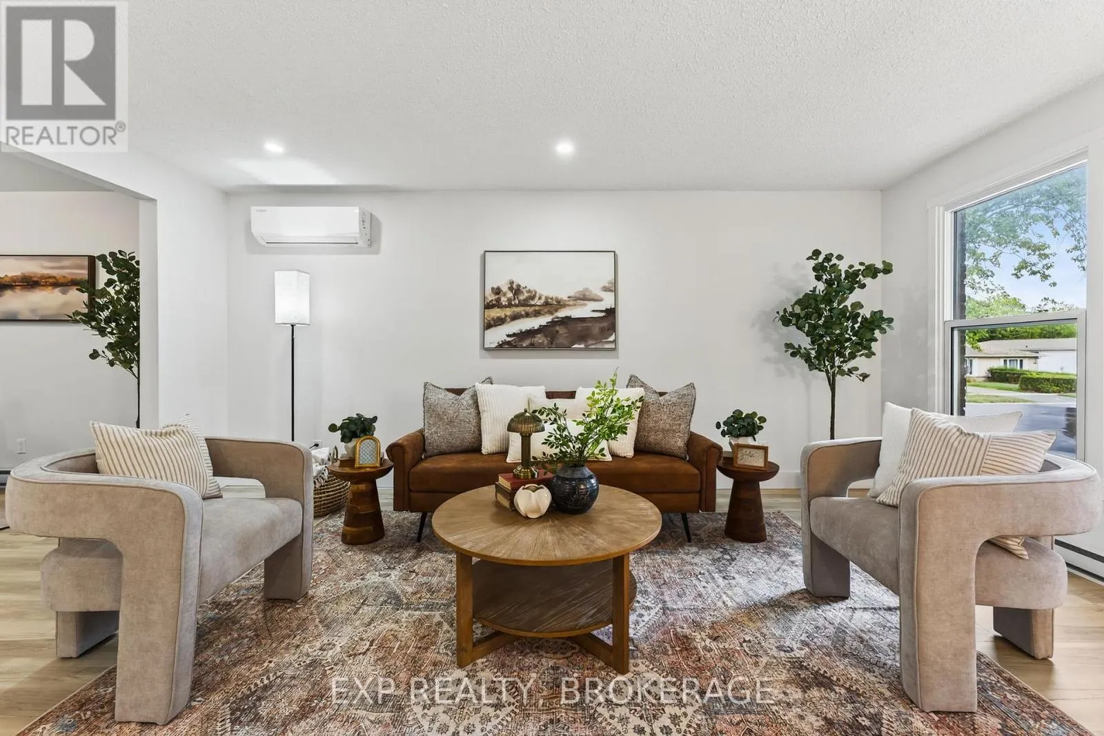 834 CEDARWOOD DRIVE