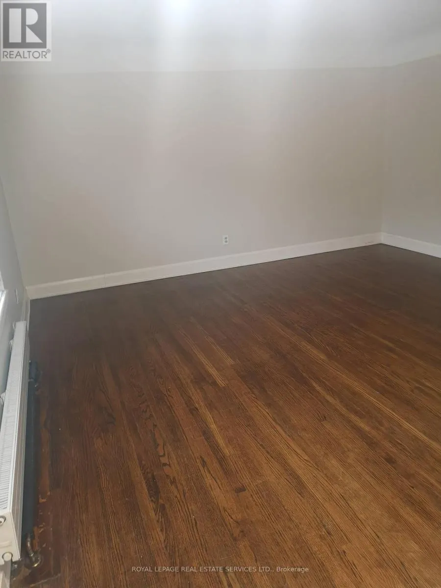 8 - 10 ROCKWOOD PLACE