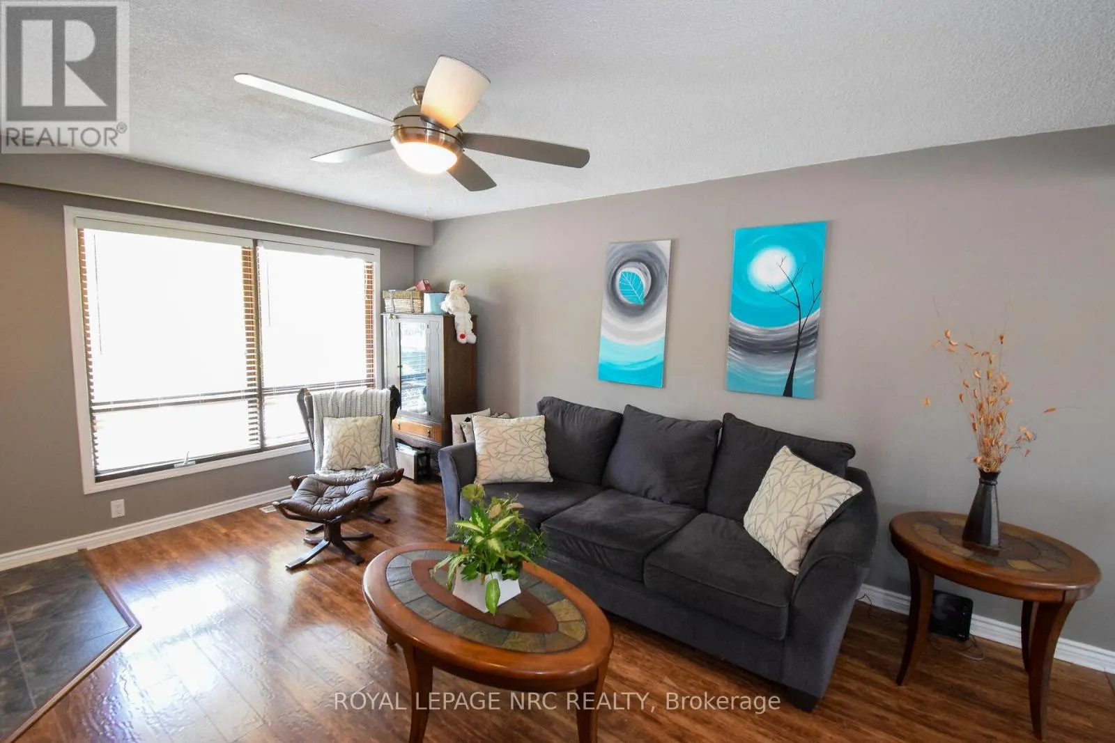 23 GREYSTONE CRESCENT