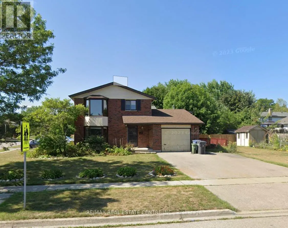 UNIT B - 55 YOUNGMAN DRIVE