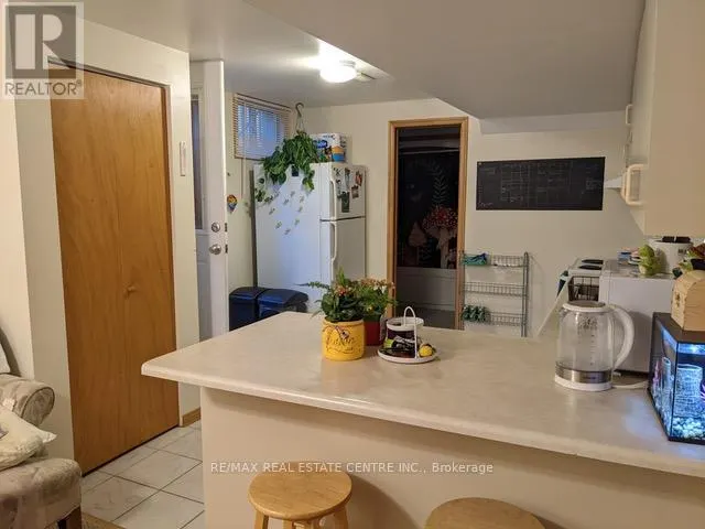 UNIT B - 55 YOUNGMAN DRIVE