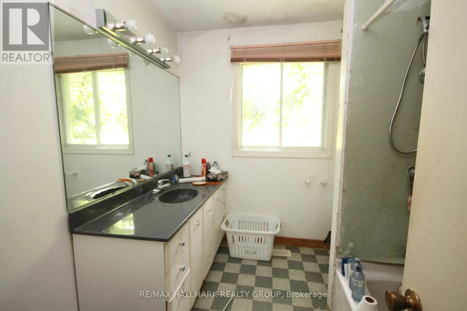 2516 PAGE ROAD