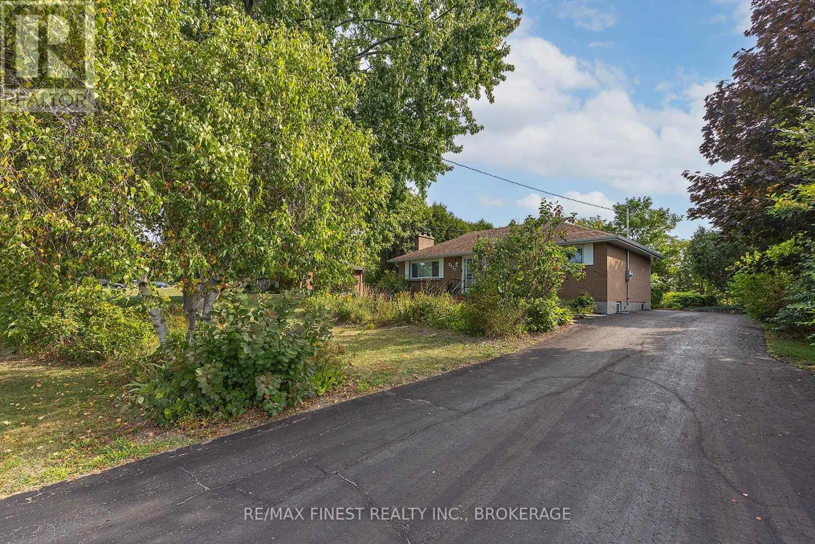 2232 MCKENDRY ROAD