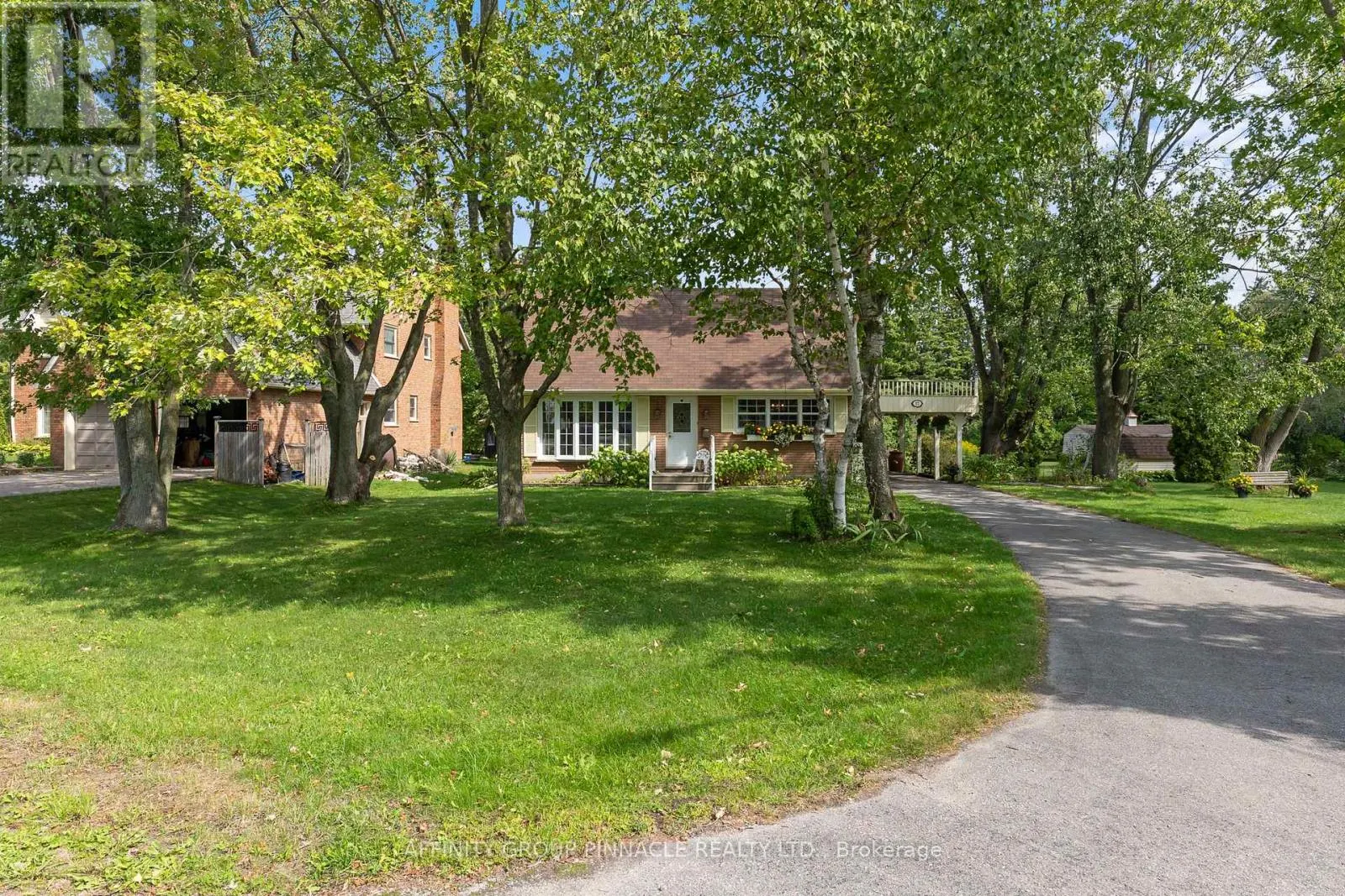 17 RICHARD AVENUE