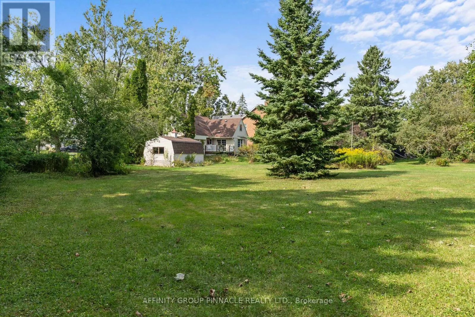 17 RICHARD AVENUE