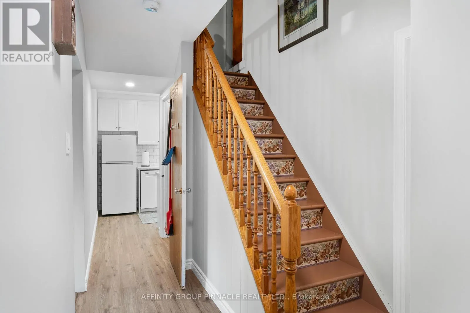 17 RICHARD AVENUE