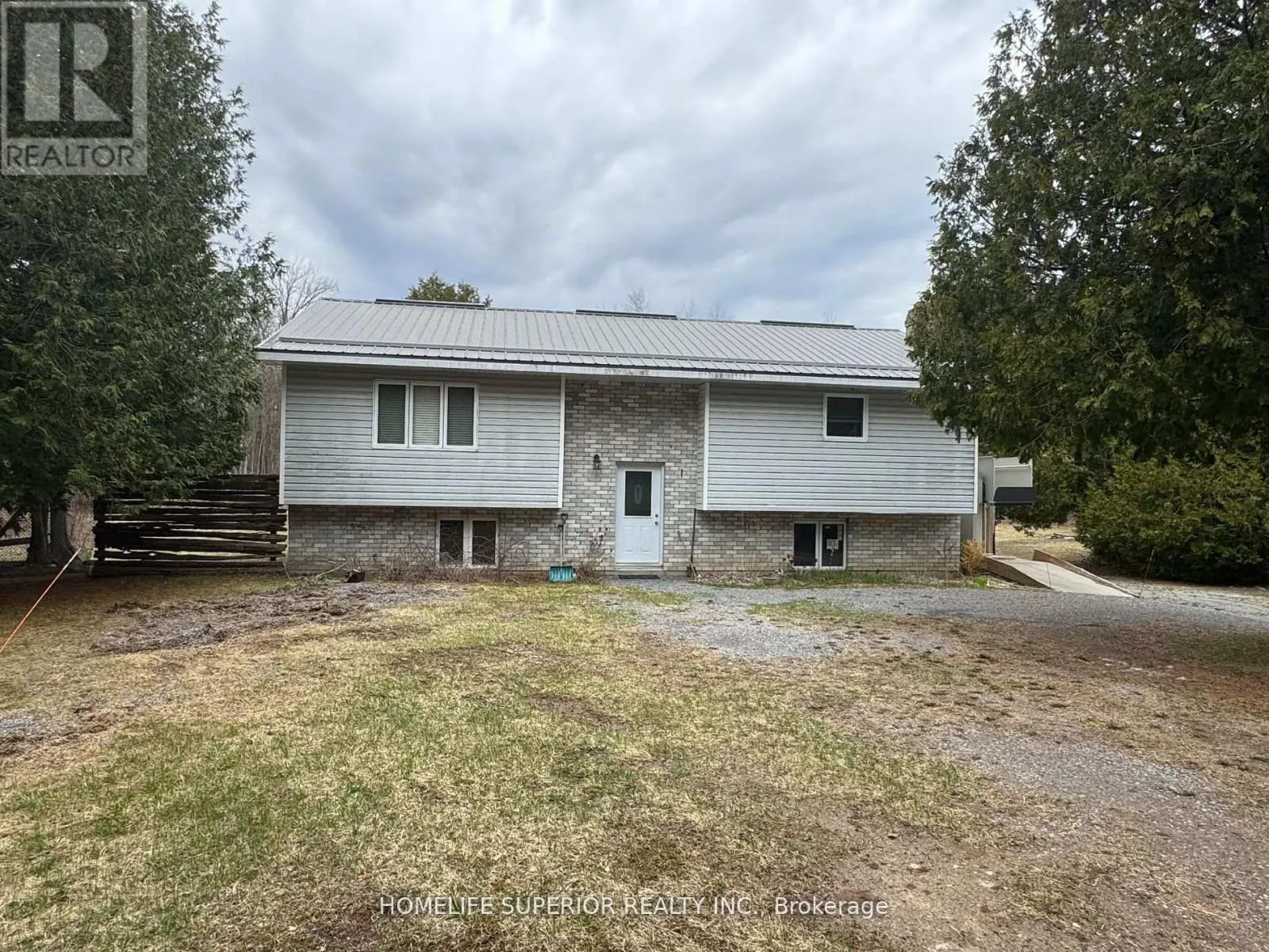 985 TWIDDY ROAD
