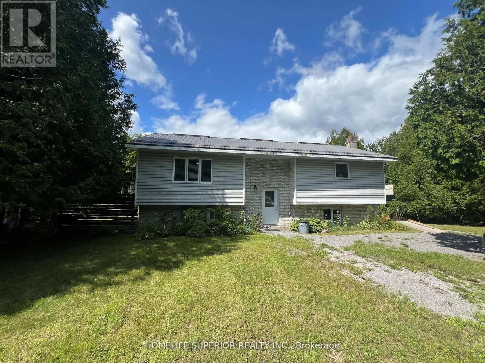 985 TWIDDY ROAD