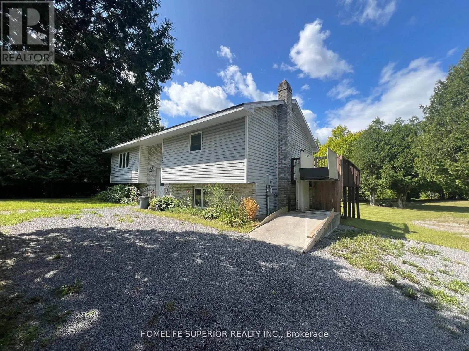 985 TWIDDY ROAD