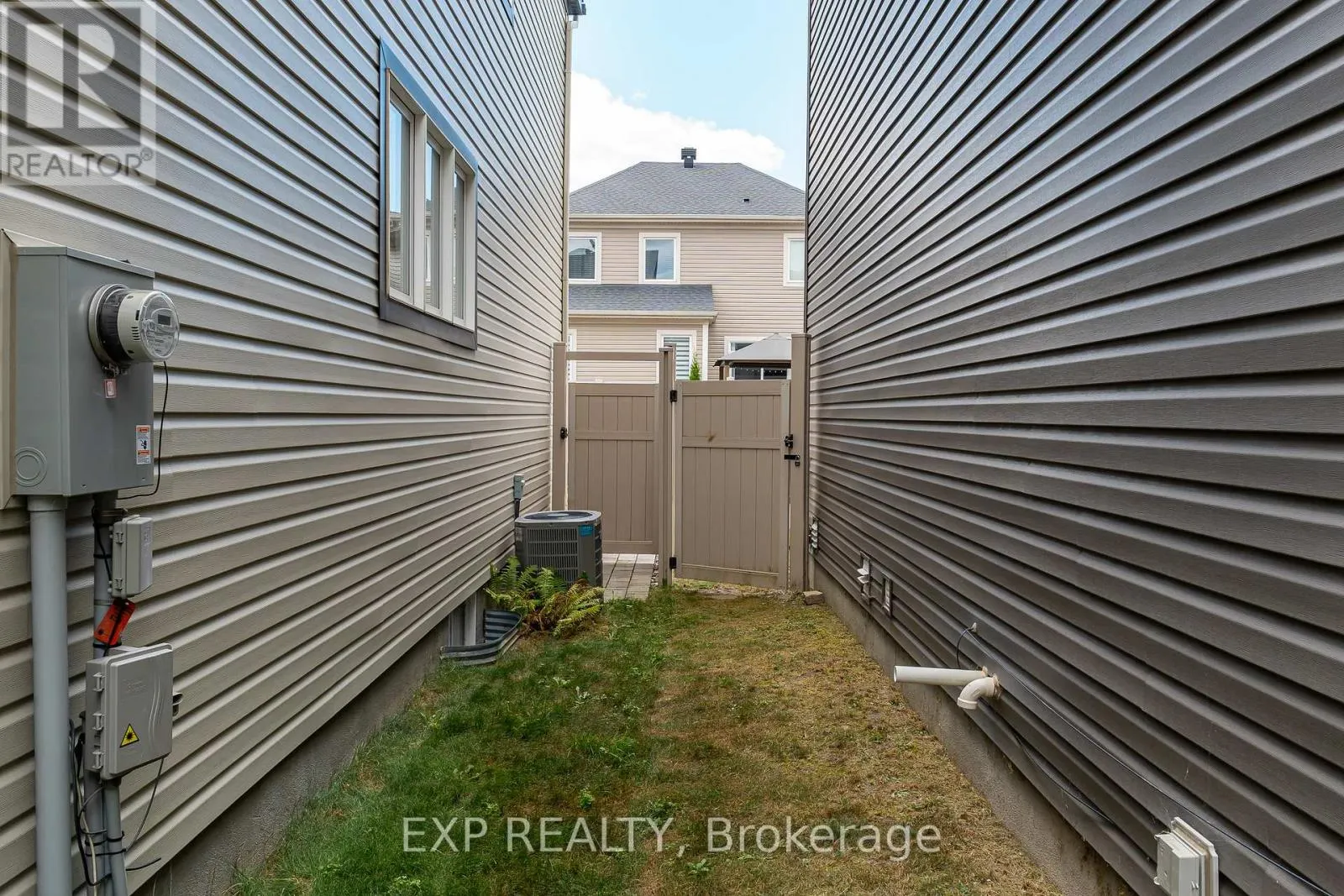 25 SOLARIS DRIVE