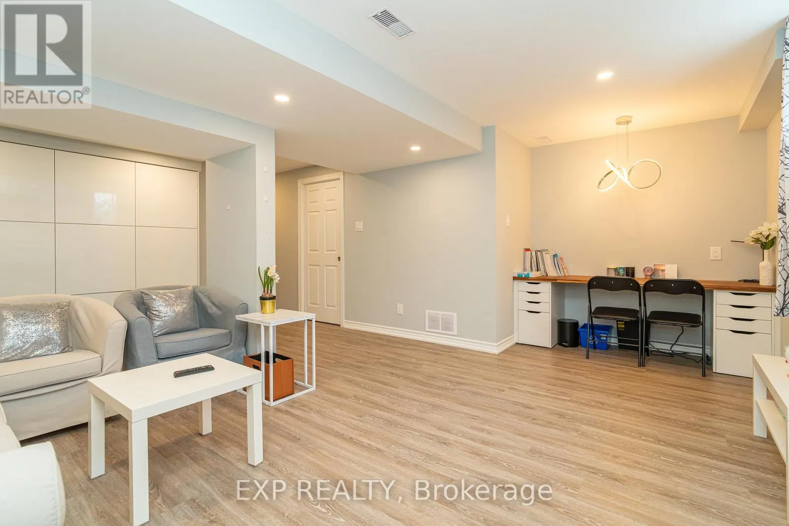 25 SOLARIS DRIVE