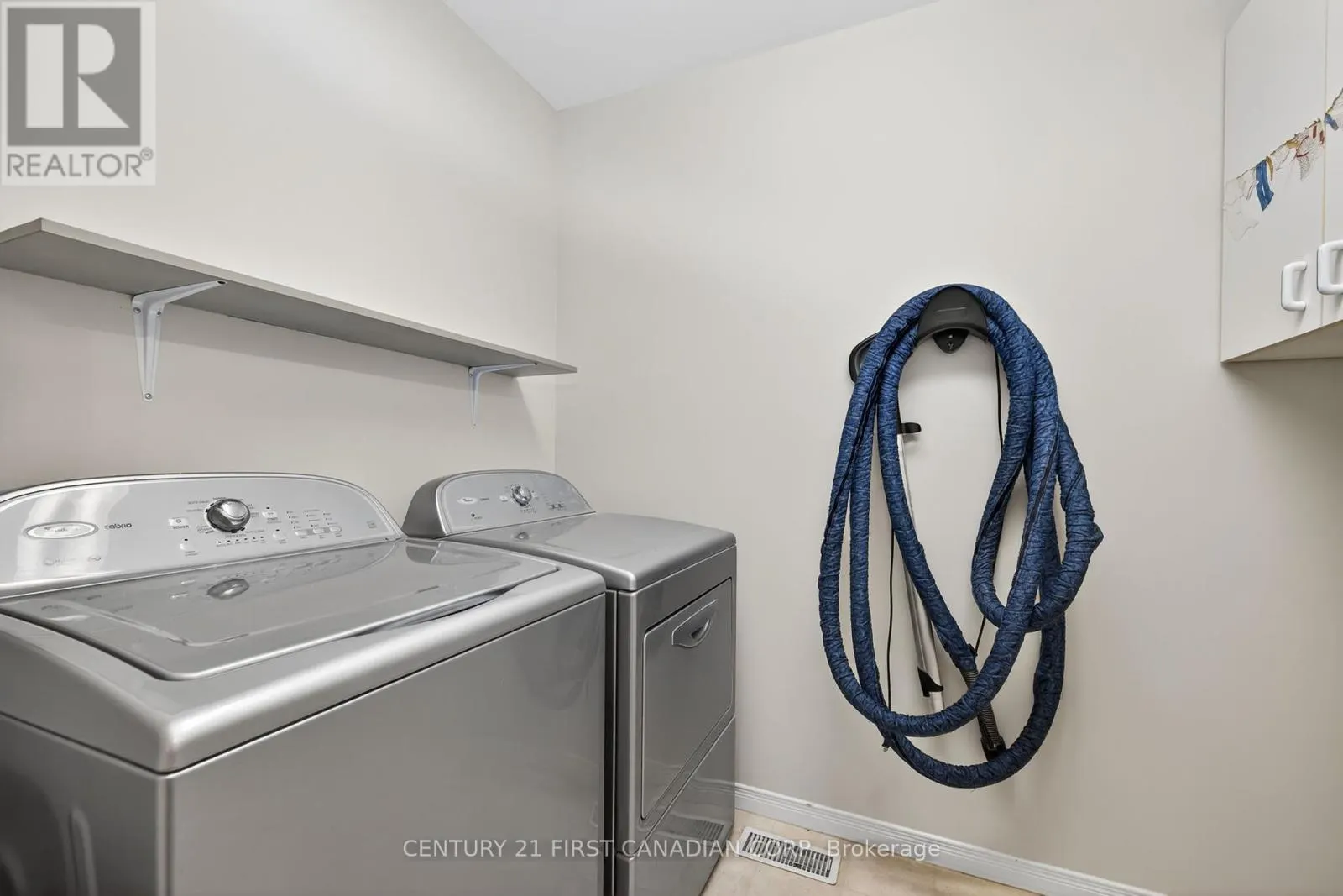 22 ILDERBROOK CIRCLE