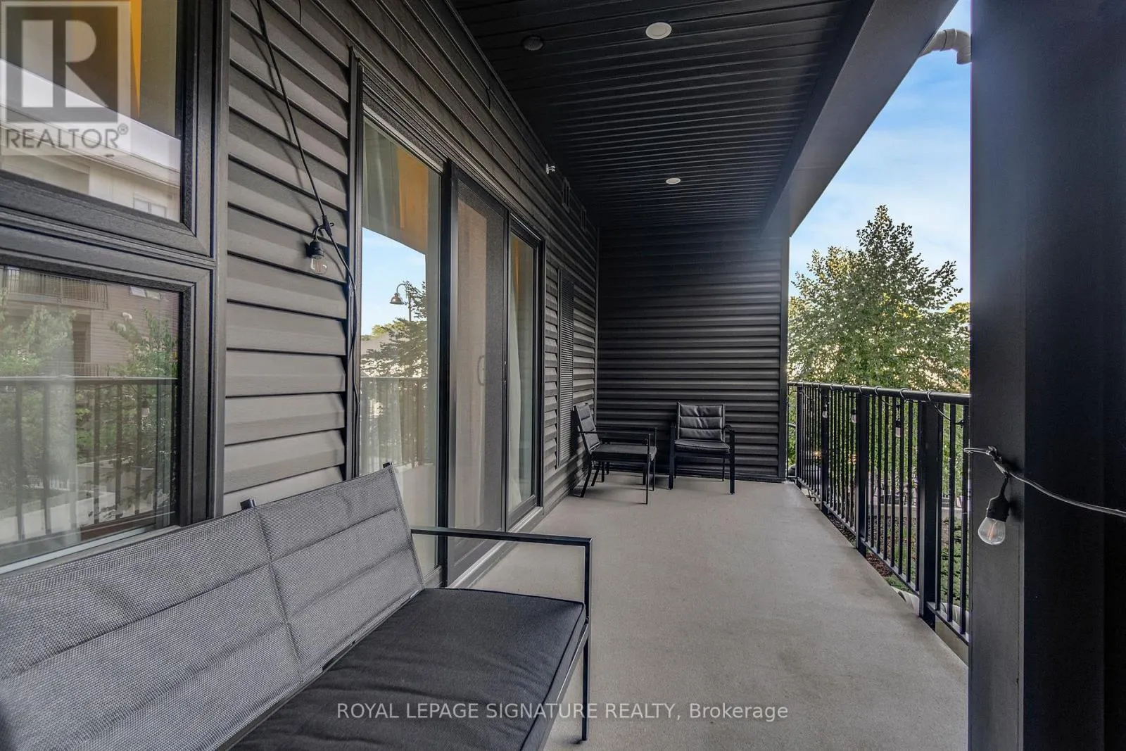 211 - 110 FERGUS AVENUE