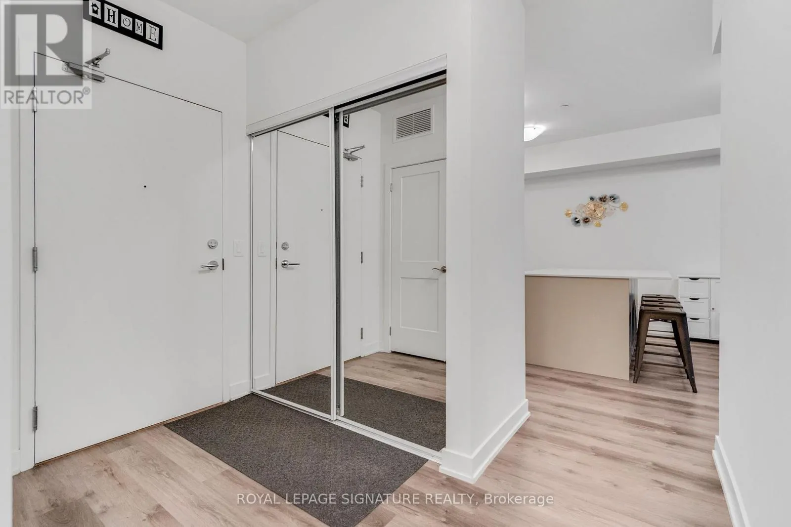 211 - 110 FERGUS AVENUE