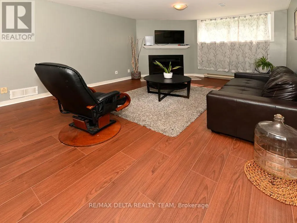 28 - 6159 HERITAGE PARK CRESCENT