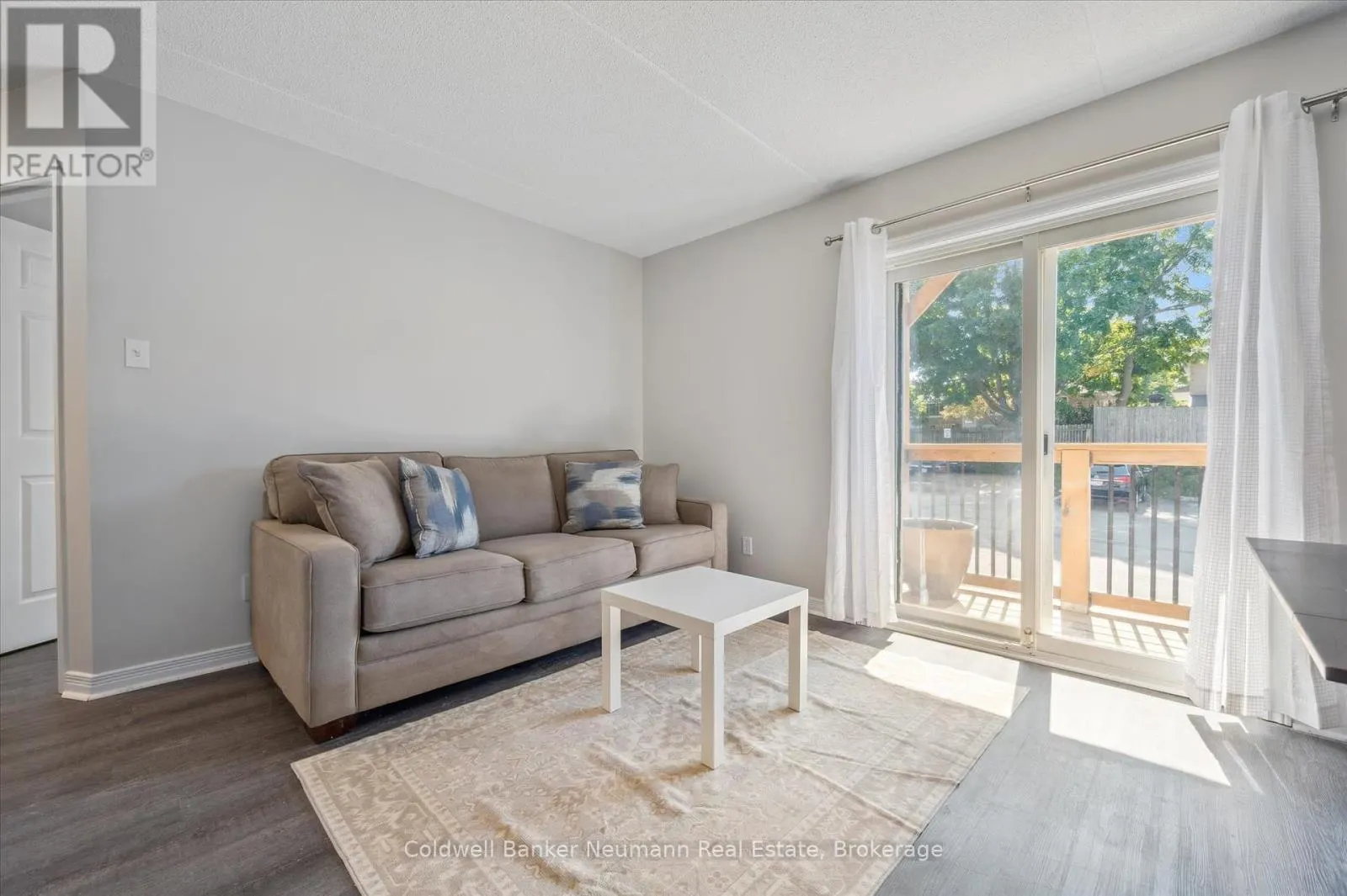 204 - 266 OVERLEA DRIVE, #204