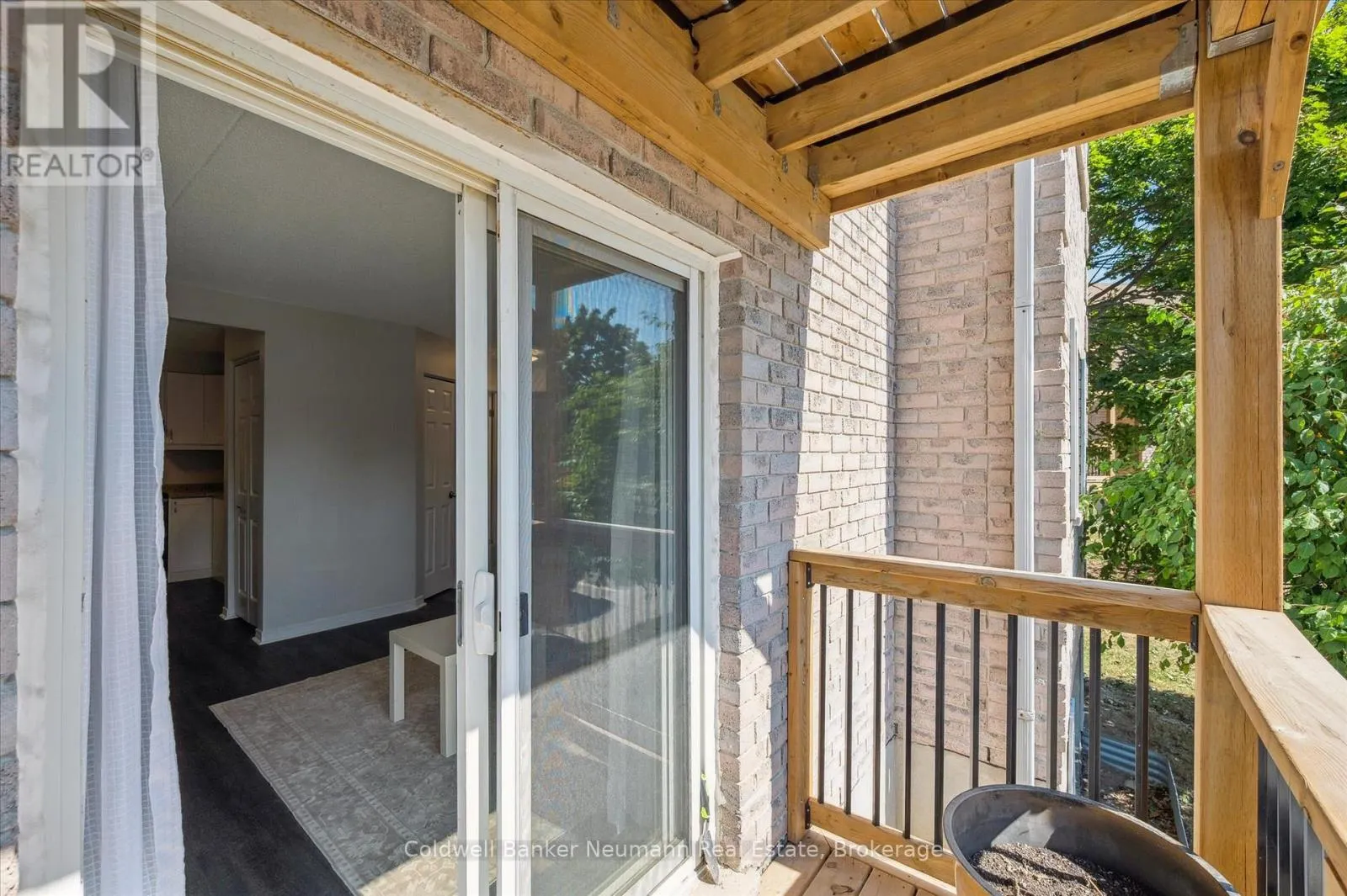 204 - 266 OVERLEA DRIVE, #204