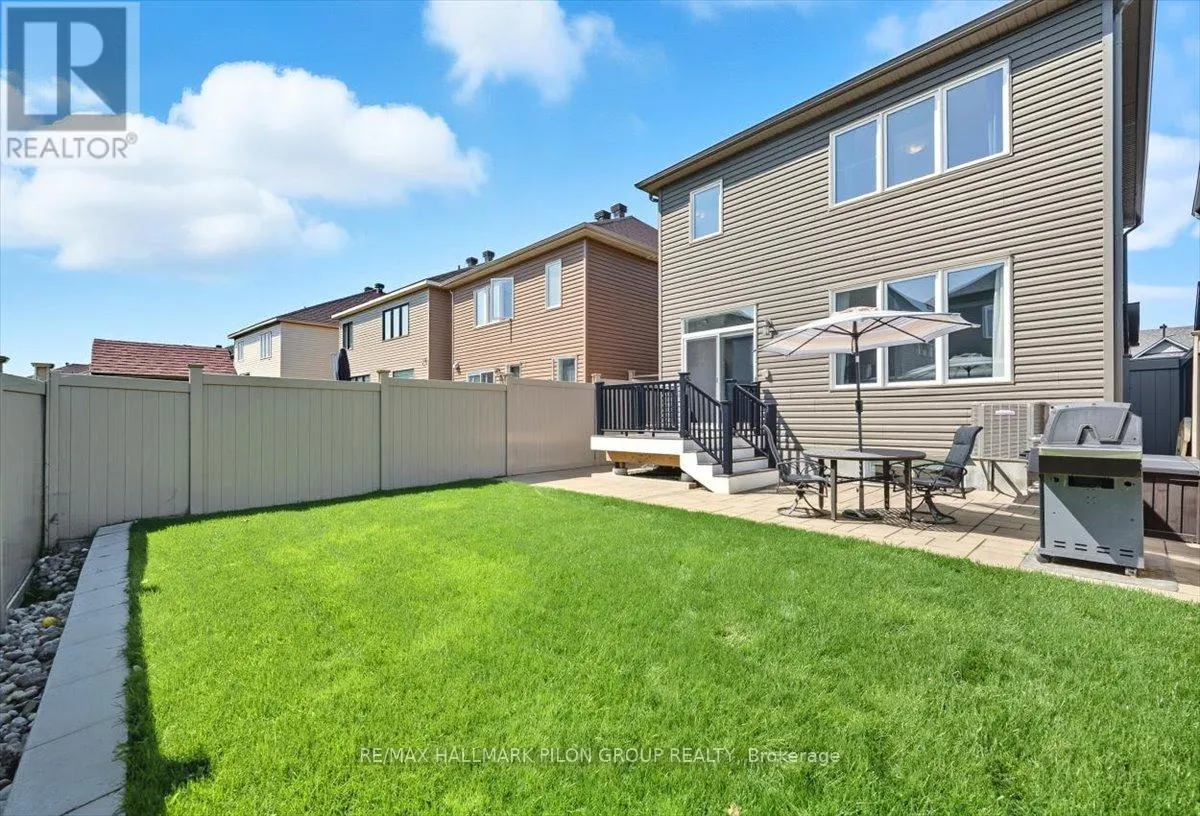 690 DECOEUR DRIVE