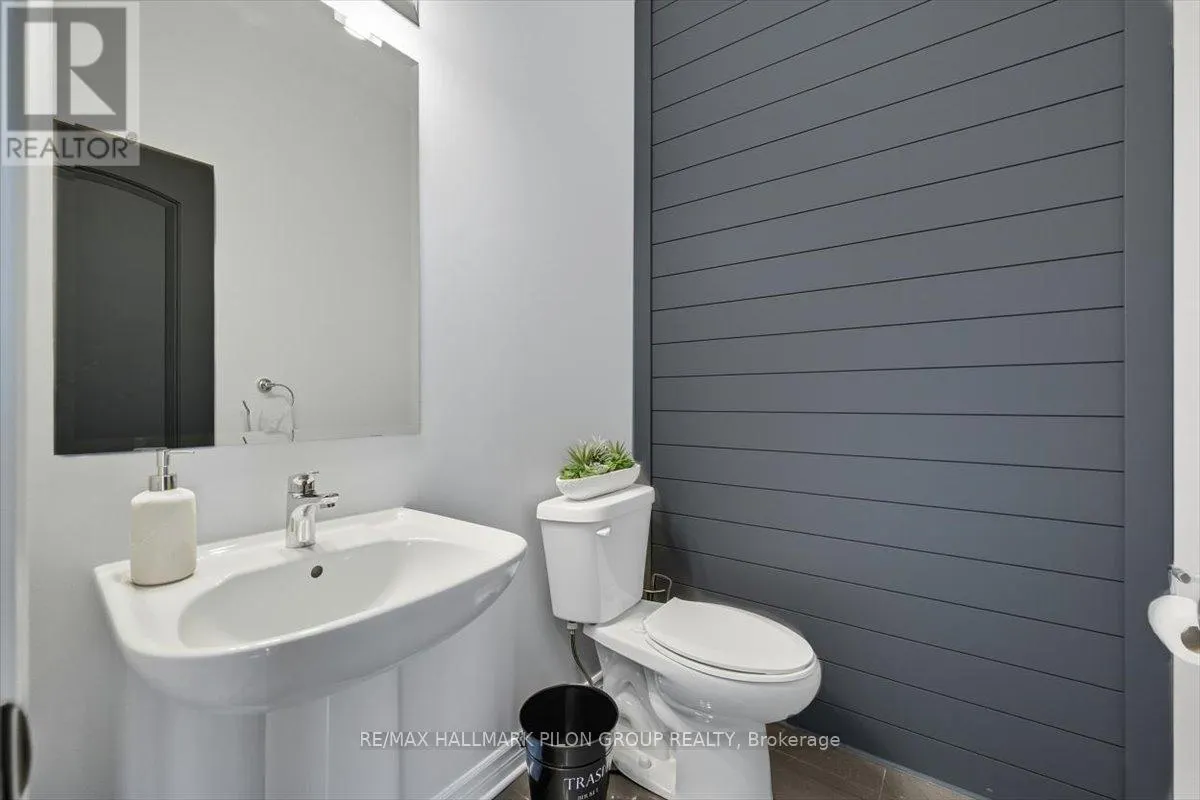 690 DECOEUR DRIVE