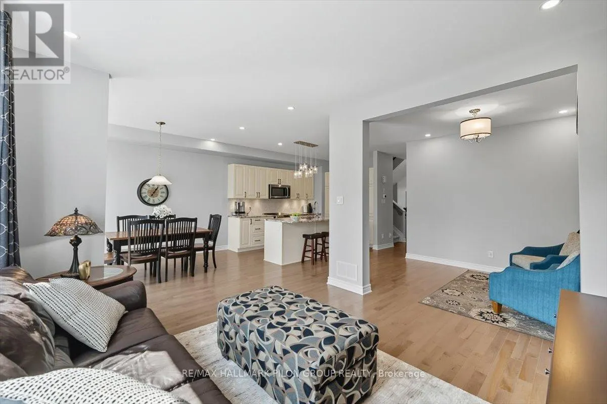 690 DECOEUR DRIVE