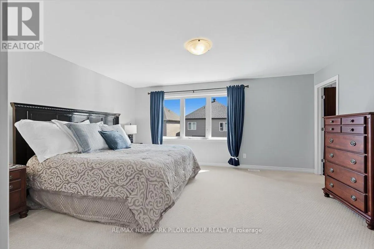 690 DECOEUR DRIVE