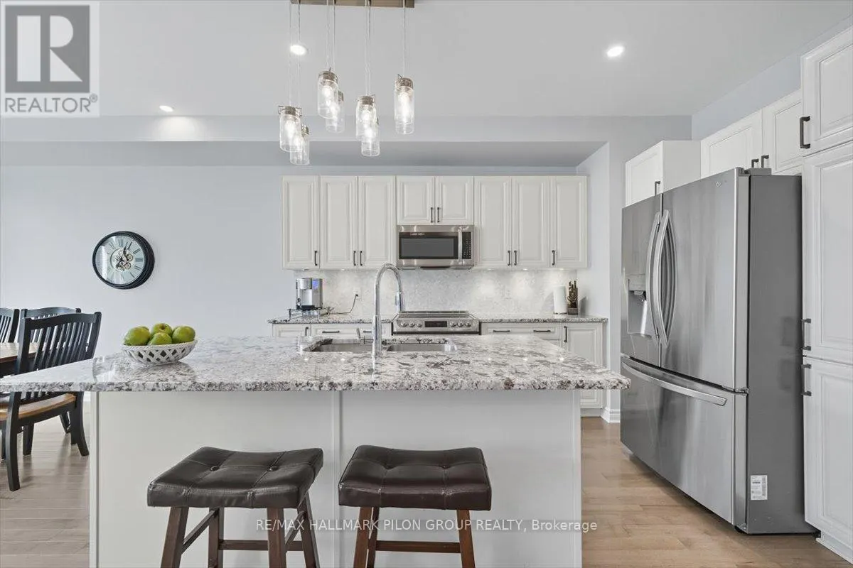 690 DECOEUR DRIVE