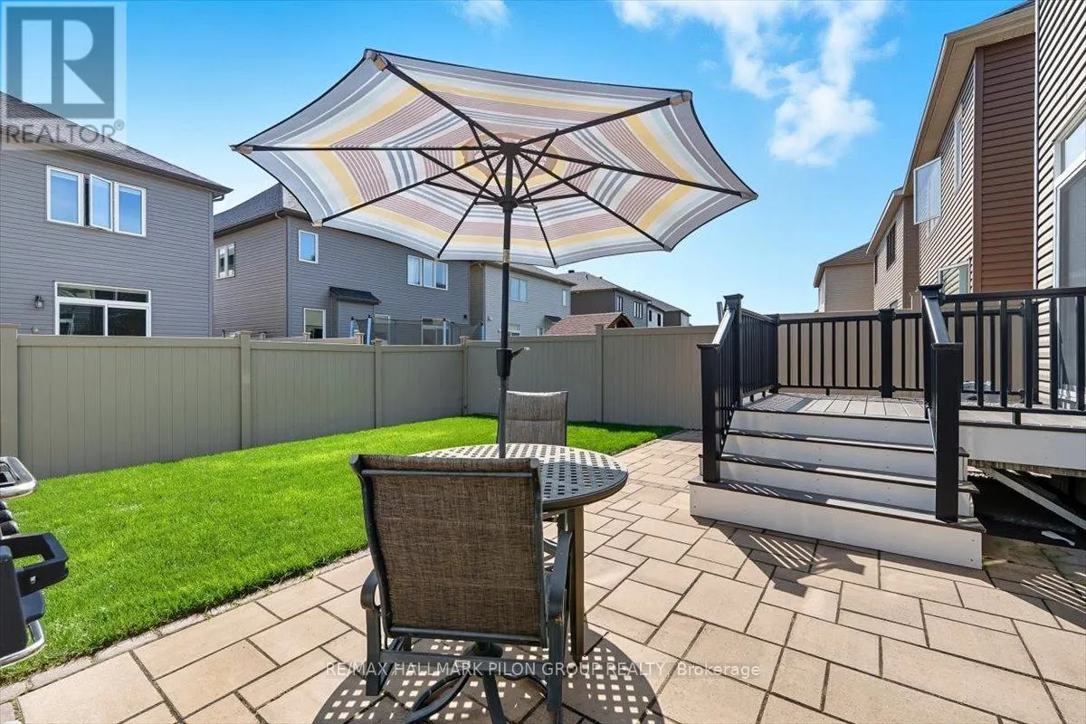 690 DECOEUR DRIVE