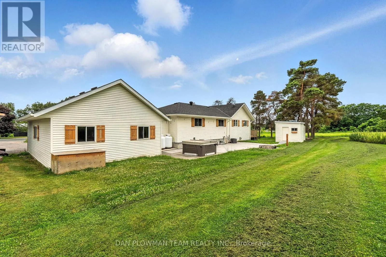10272 COUNTY RD 2 ROAD