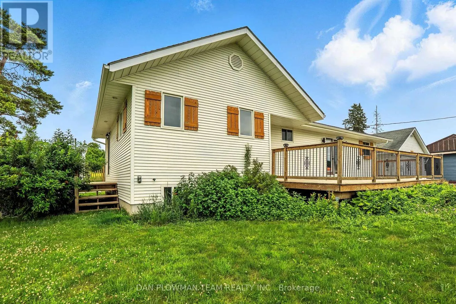 10272 COUNTY RD 2 ROAD
