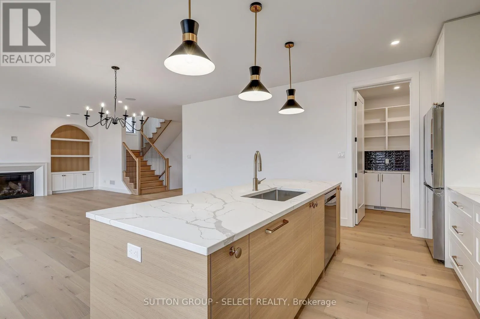 5 SYCAMORE ROAD