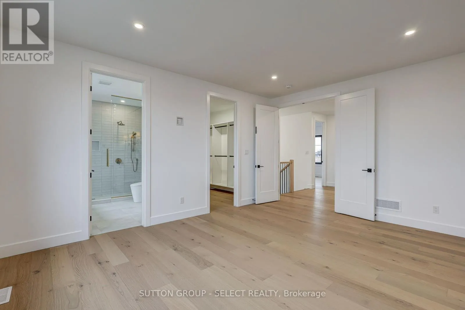 5 SYCAMORE ROAD