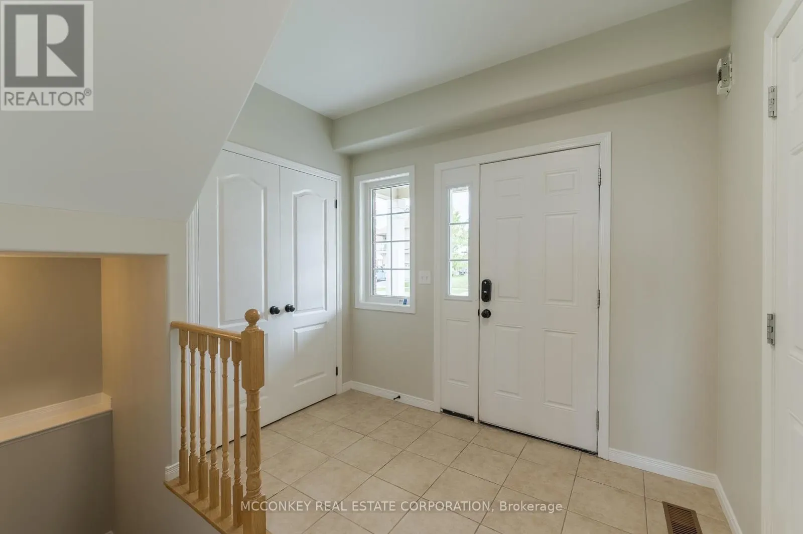 1563 SCOLLARD CRESCENT