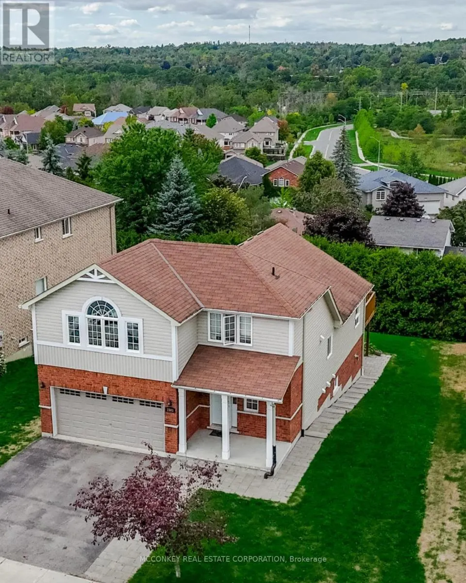 1563 SCOLLARD CRESCENT