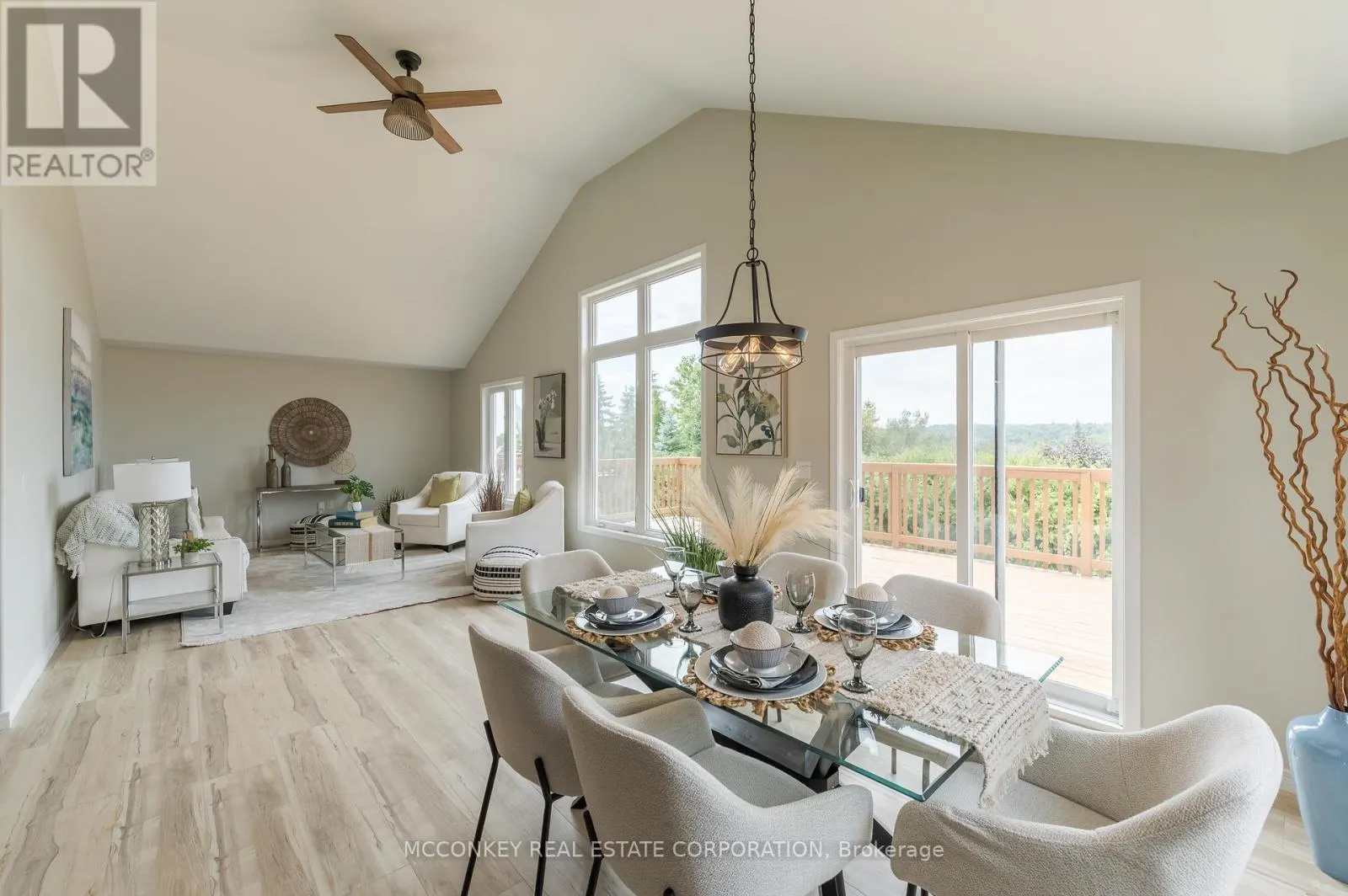 1563 SCOLLARD CRESCENT
