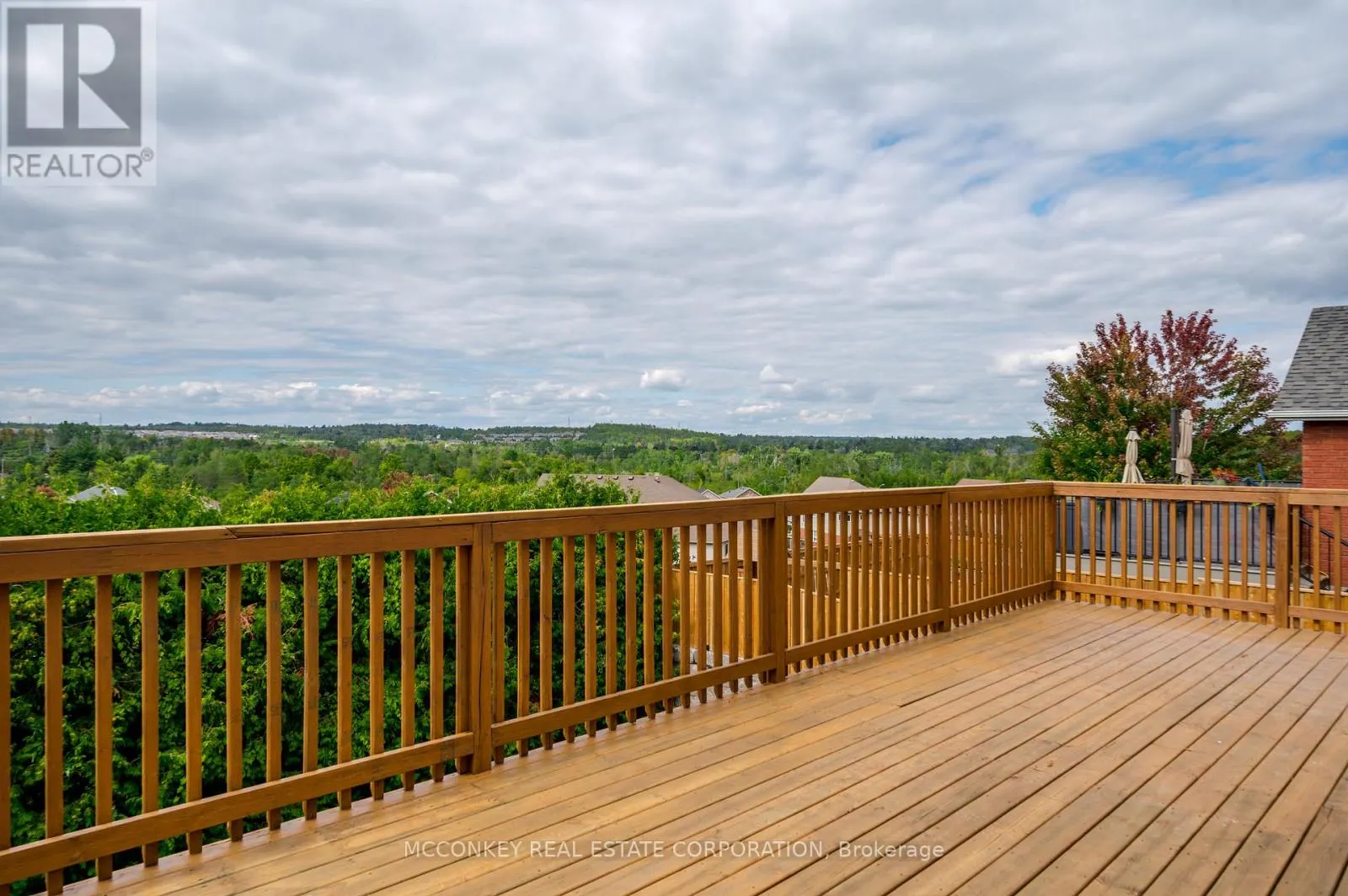 1563 SCOLLARD CRESCENT