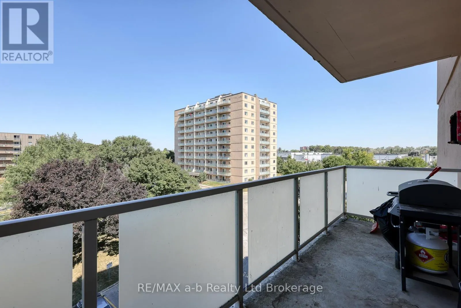 510 - 563 MORNINGTON AVENUE, #510