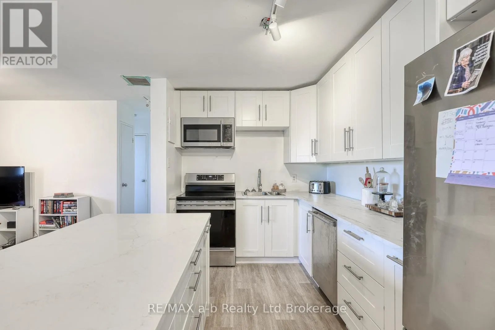 510 - 563 MORNINGTON AVENUE, #510