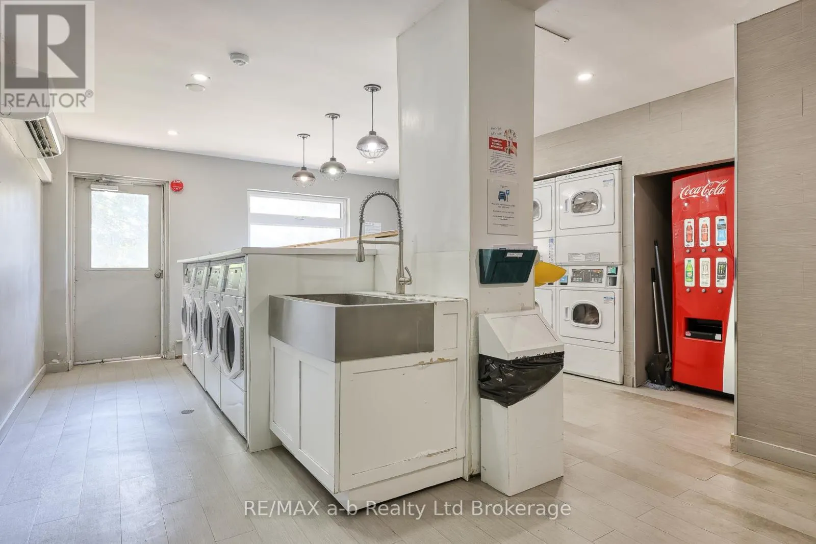 510 - 563 MORNINGTON AVENUE, #510