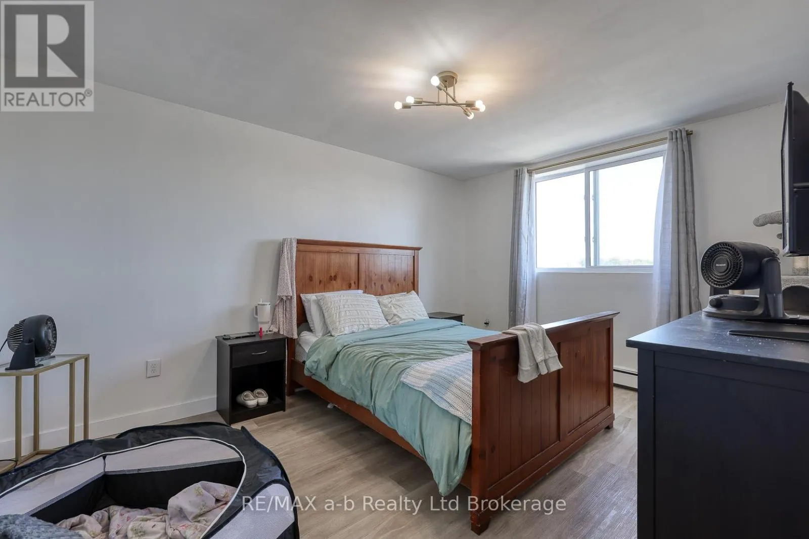 510 - 563 MORNINGTON AVENUE, #510