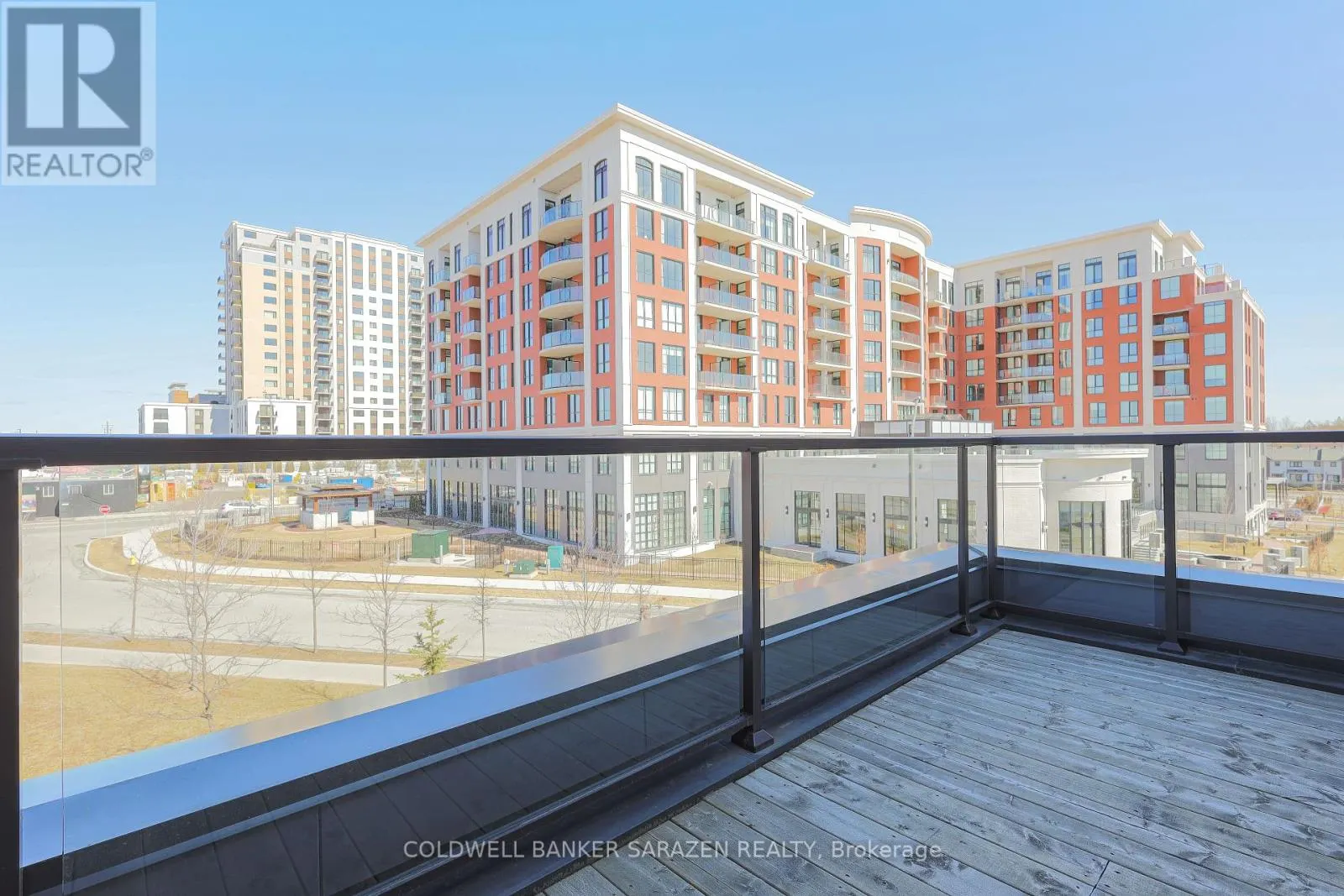 304 - 659 SUE HOLLOWAY DRIVE