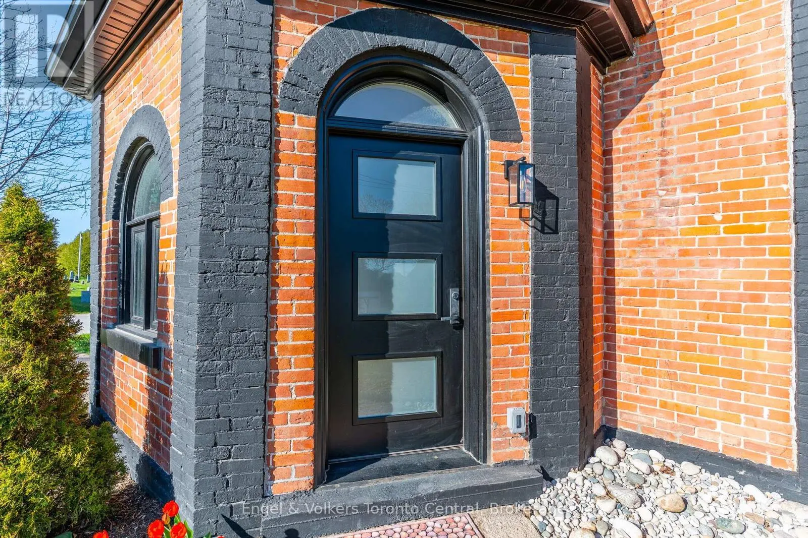 57 CRAWFORD STREET