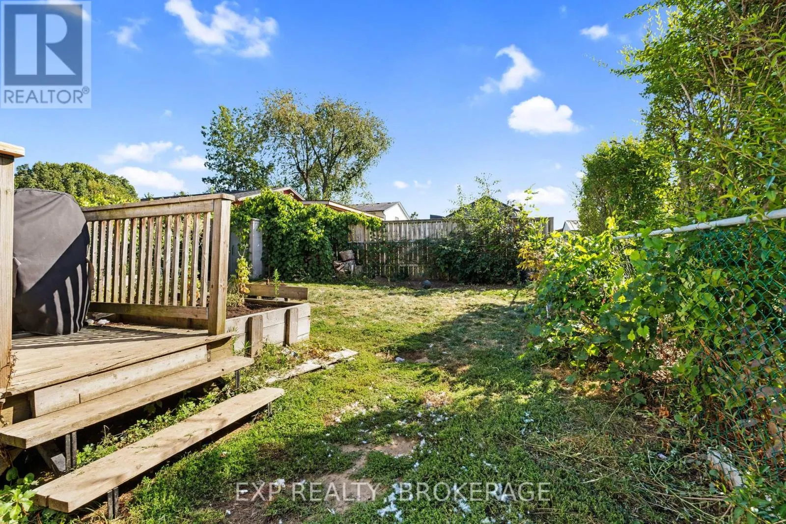 1120 BASSWOOD PLACE
