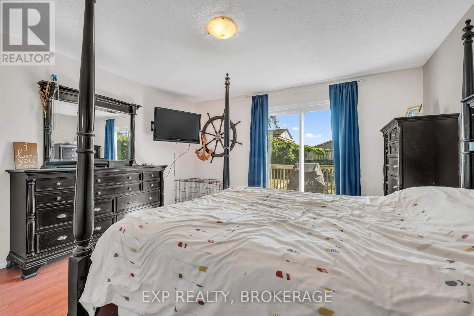 1120 BASSWOOD PLACE