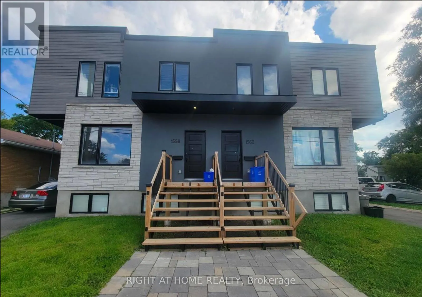 1558-1562 BASELINE ROAD