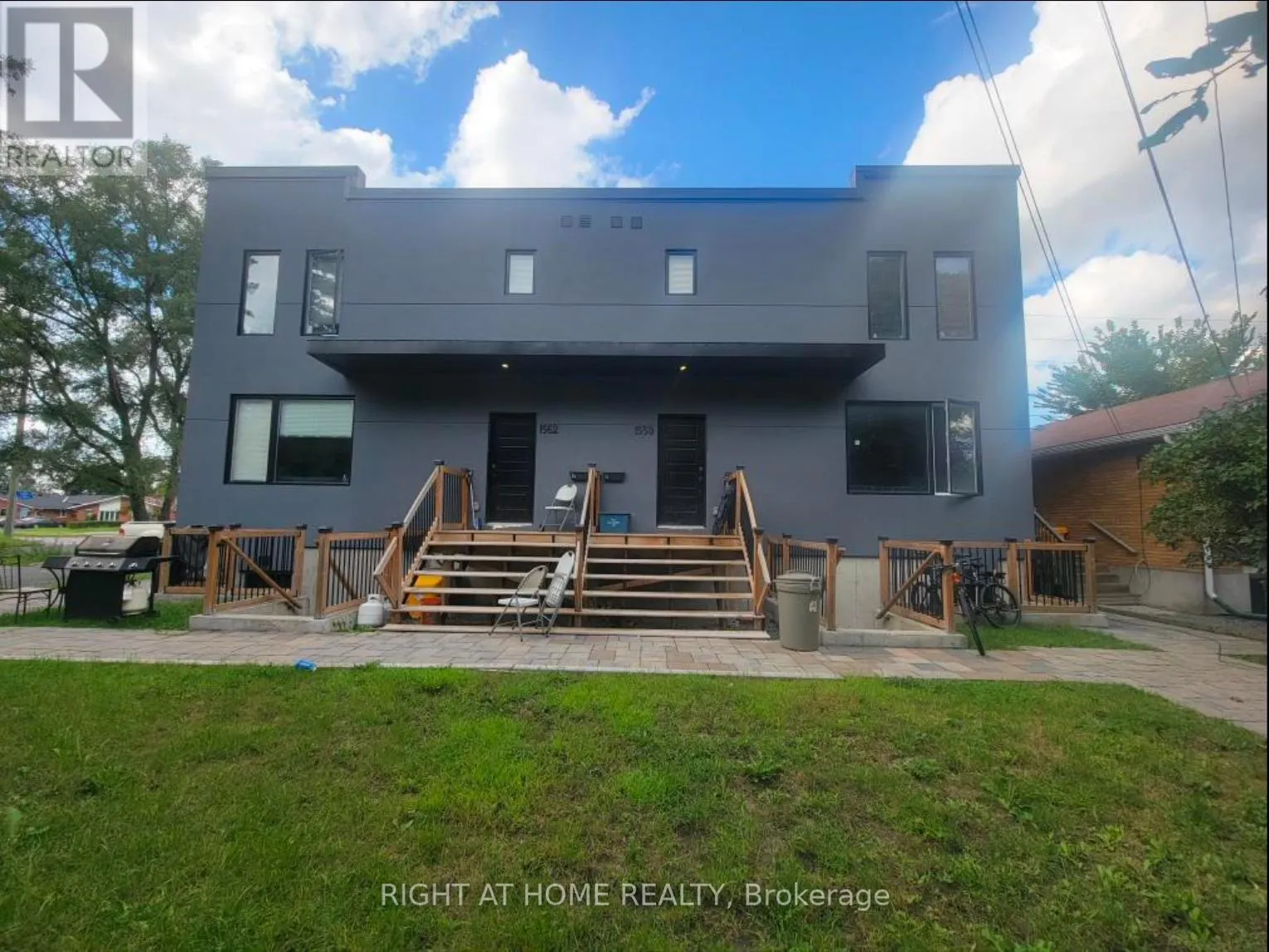 1558-1562 BASELINE ROAD