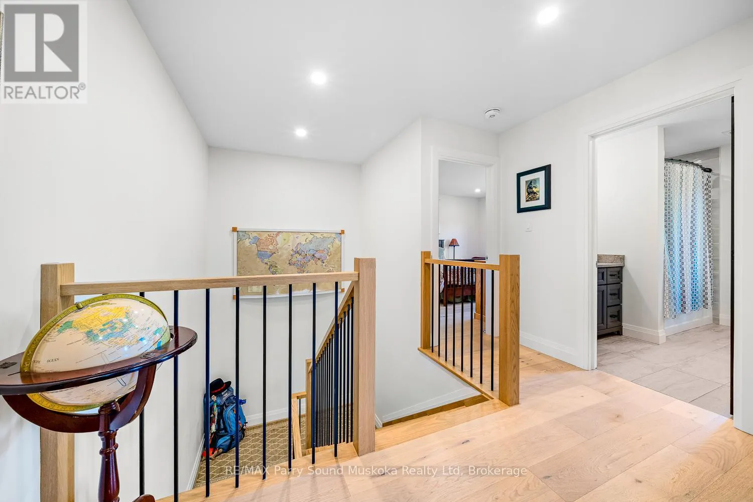 44 DENNIS DRIVE