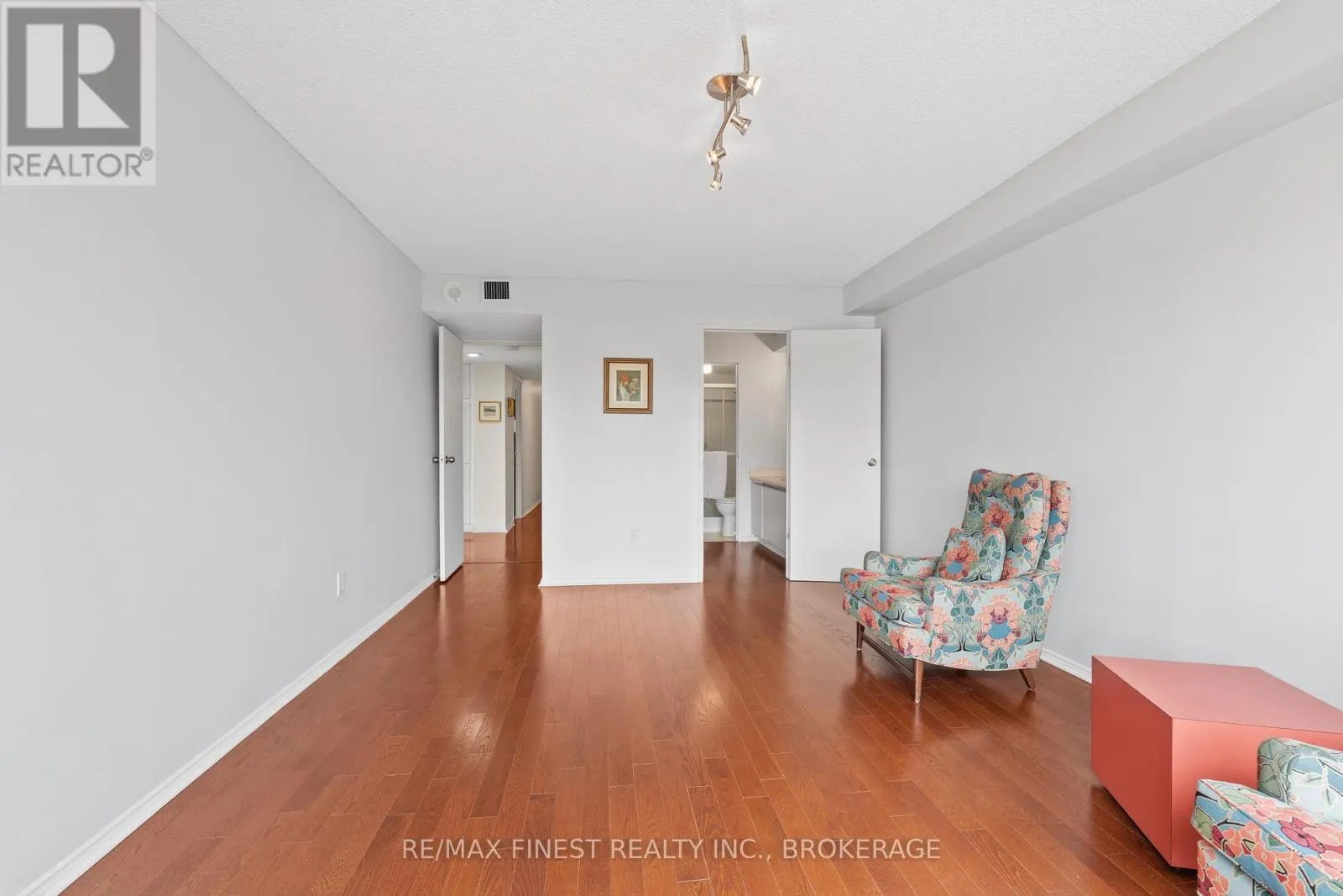 306 - 185 ONTARIO STREET, #306