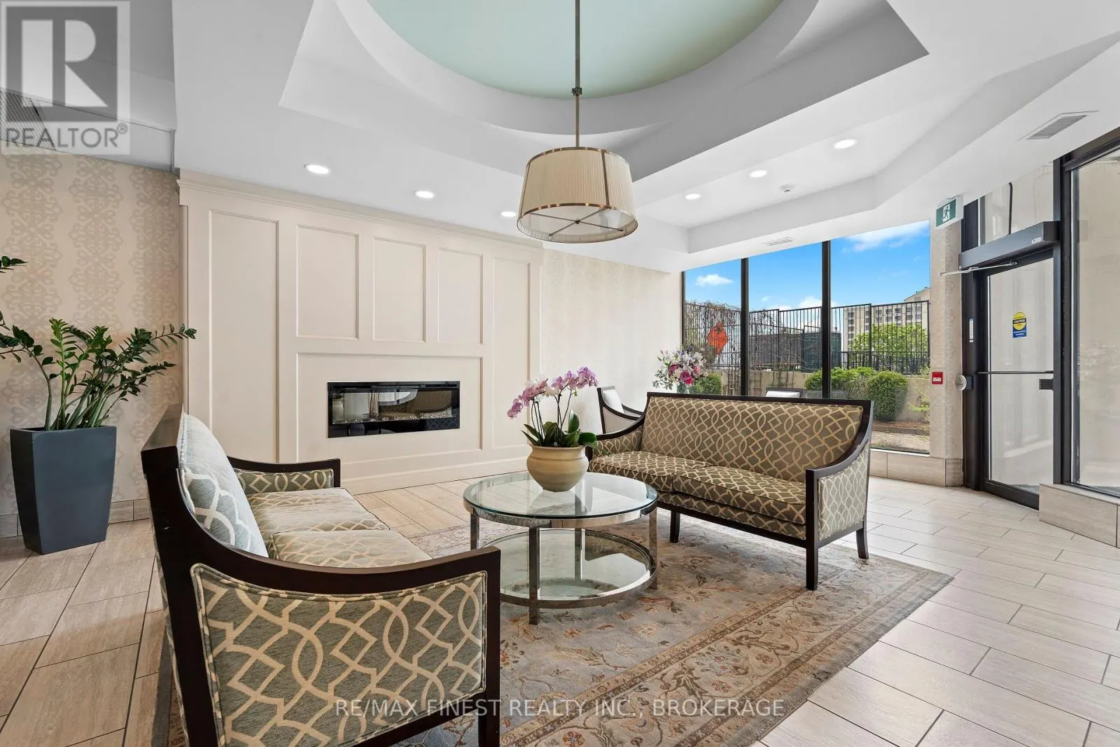 306 - 185 ONTARIO STREET, #306